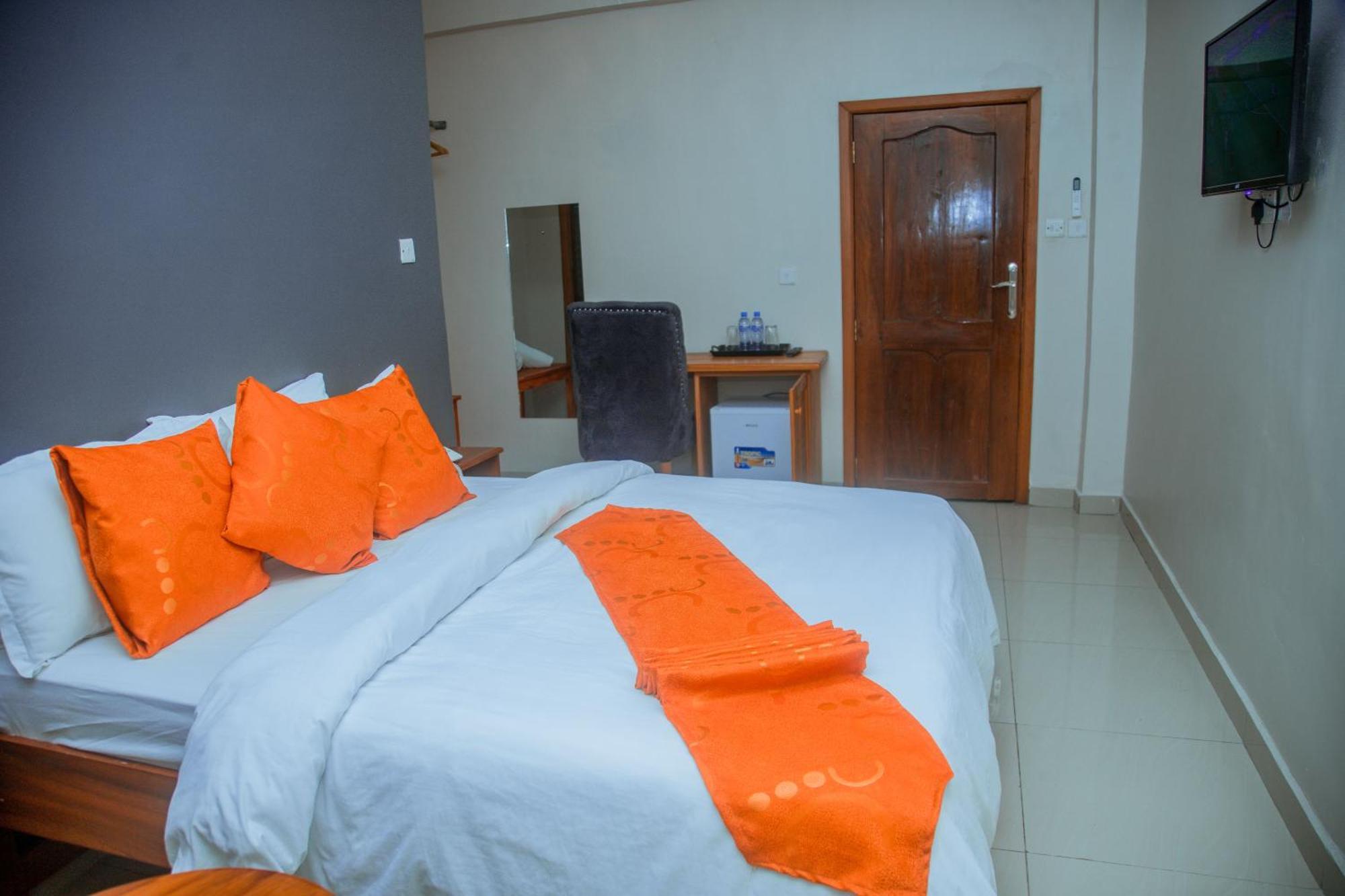 Le Grand Marie Hotel Dar-es-Salaam Eksteriør bilde