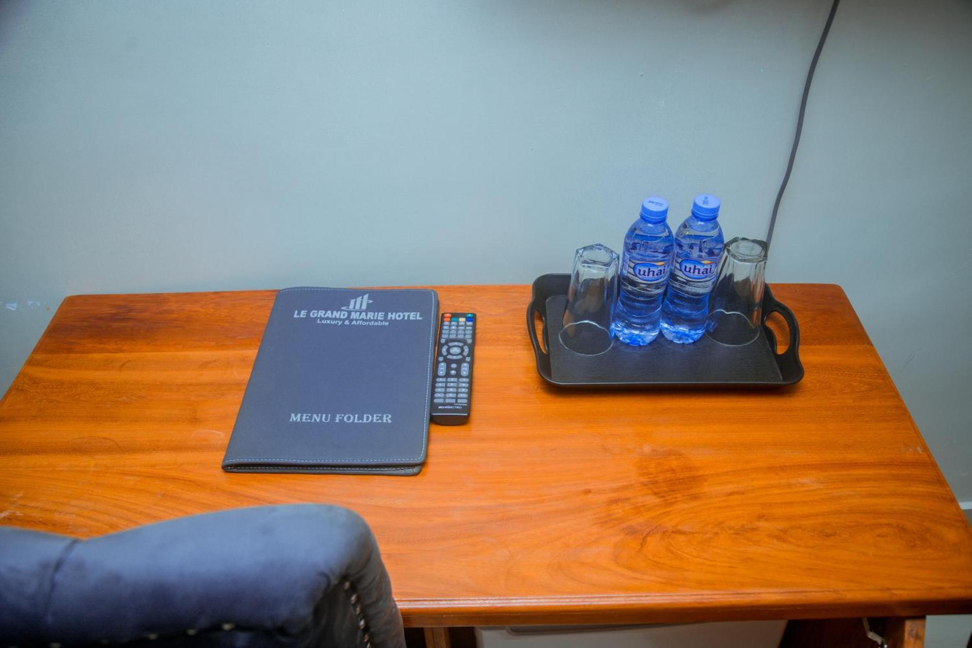 Le Grand Marie Hotel Dar-es-Salaam Eksteriør bilde