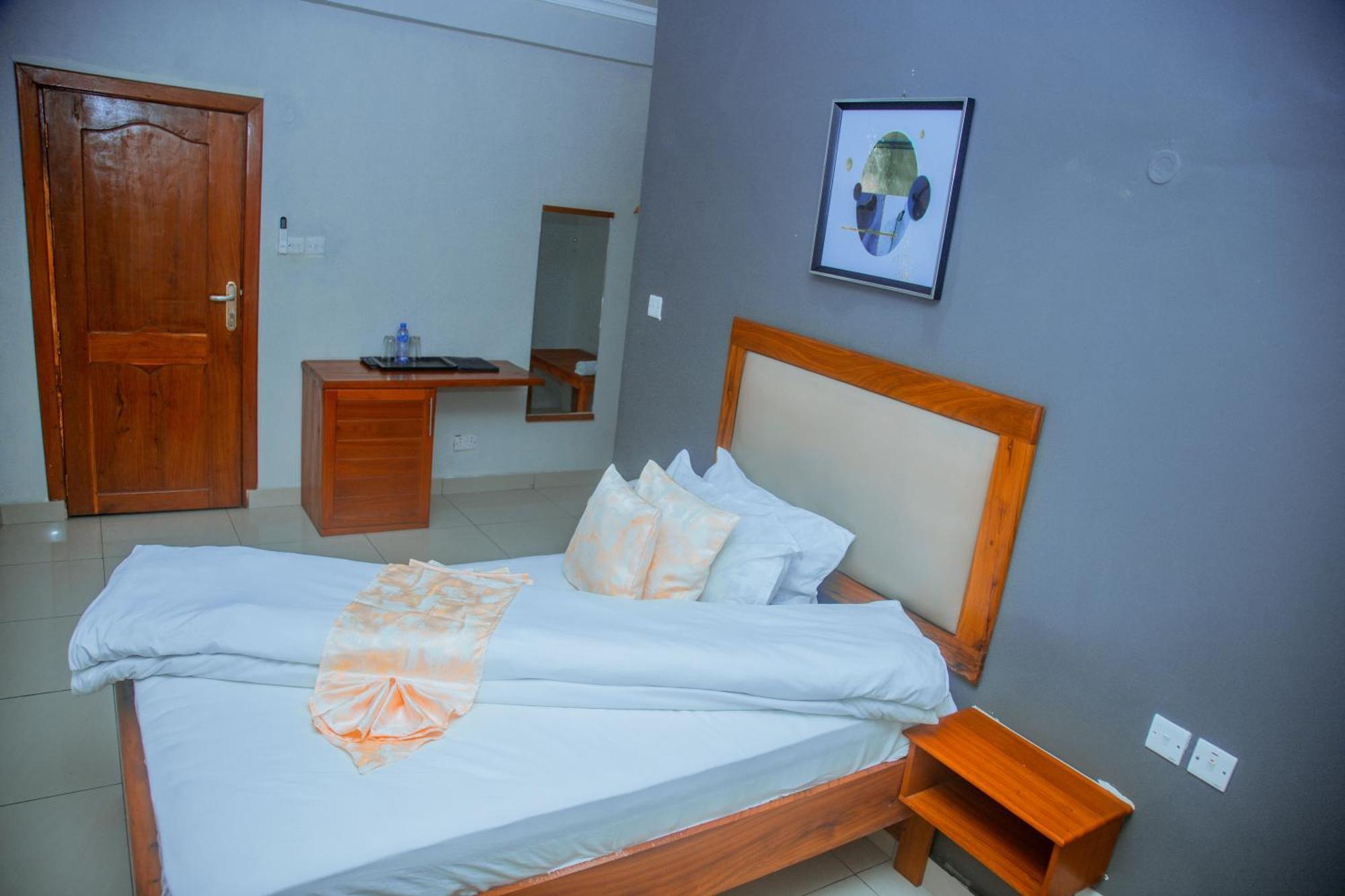Le Grand Marie Hotel Dar-es-Salaam Eksteriør bilde