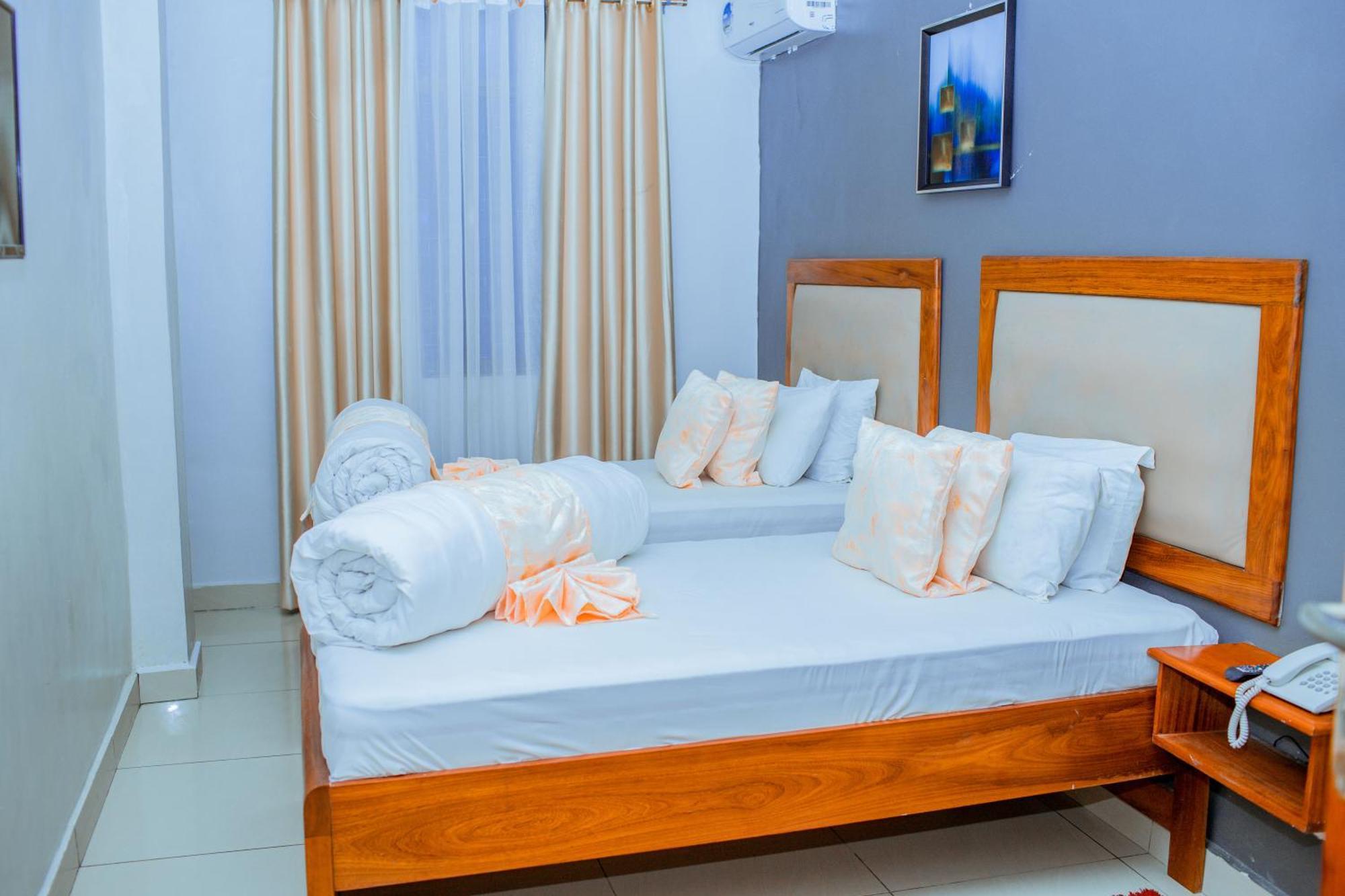 Le Grand Marie Hotel Dar-es-Salaam Eksteriør bilde